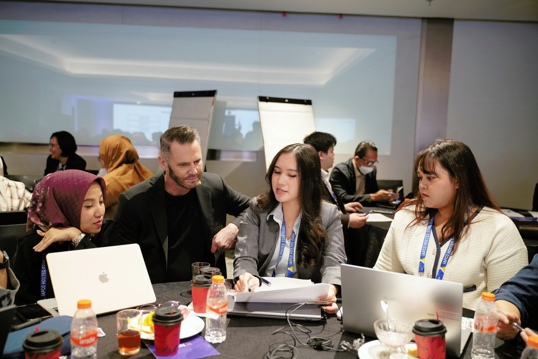 EDGE-Jakarta-Group-1.jpg